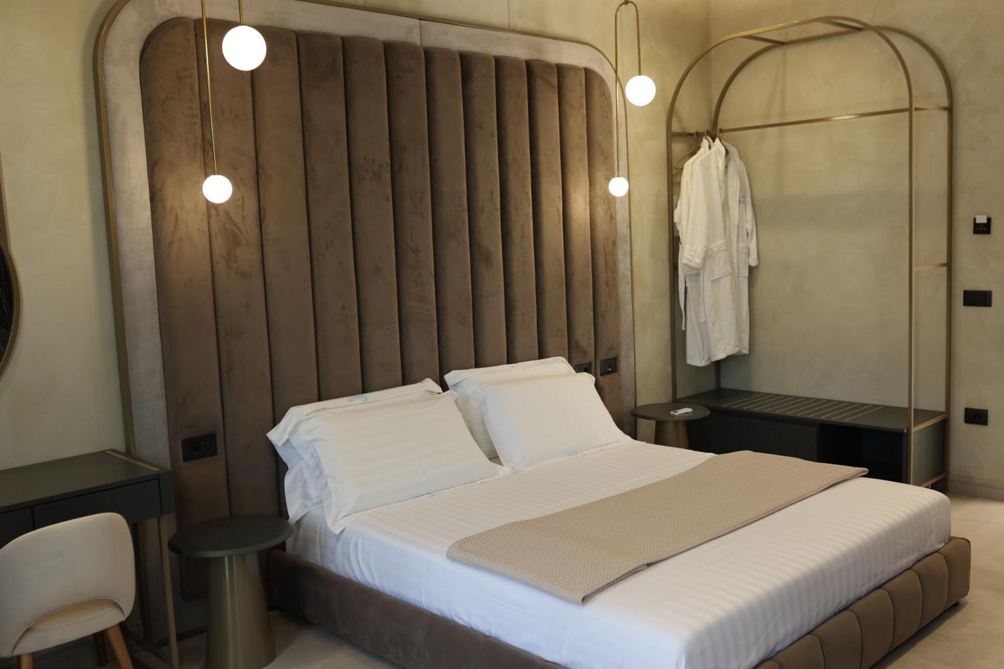 גולם Comfort Suites מראה חיצוני תמונה