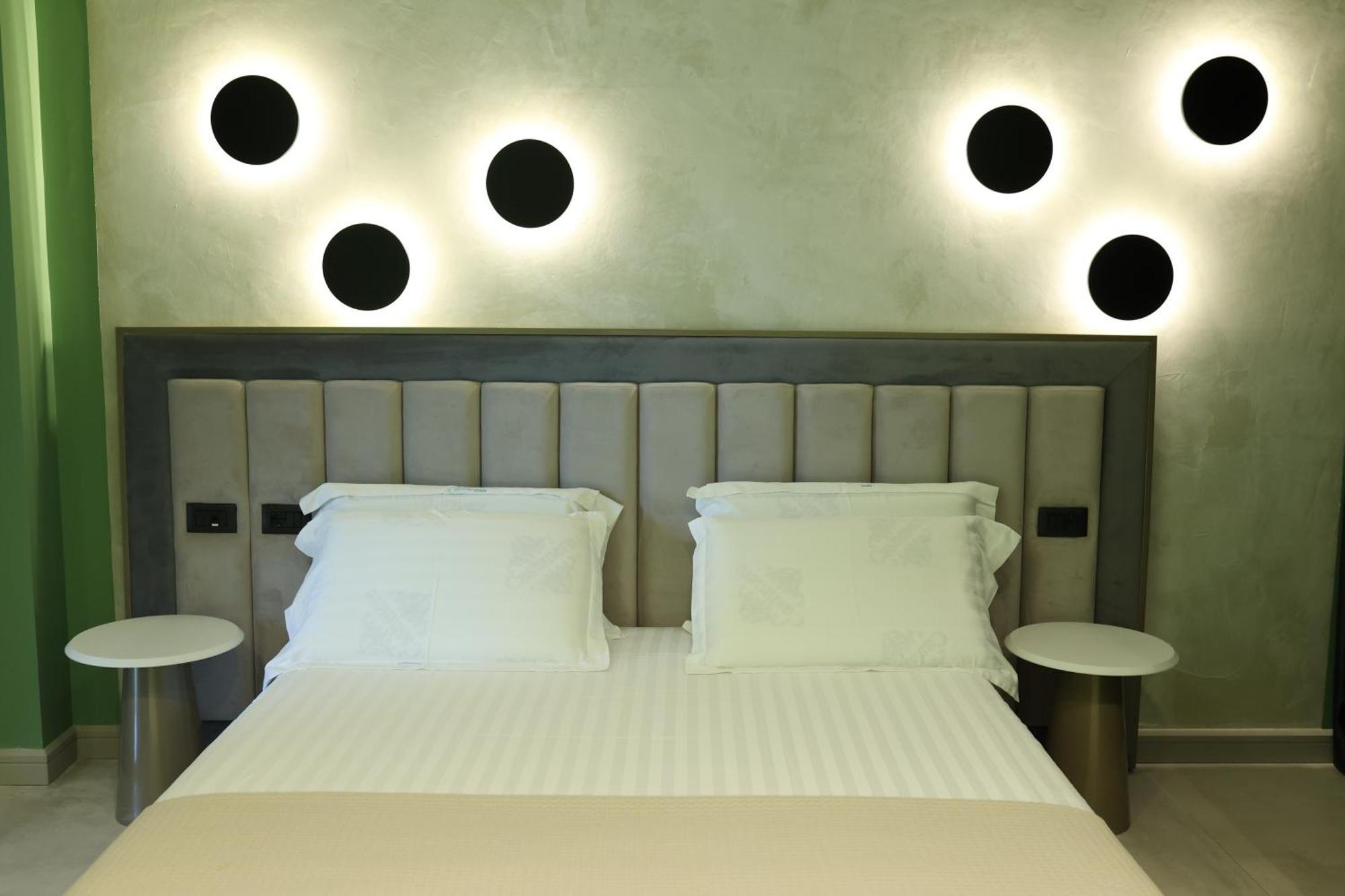 גולם Comfort Suites מראה חיצוני תמונה