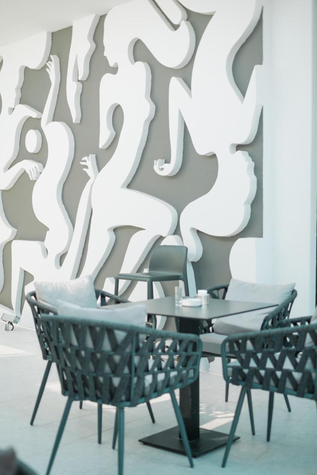 גולם Comfort Suites מראה חיצוני תמונה