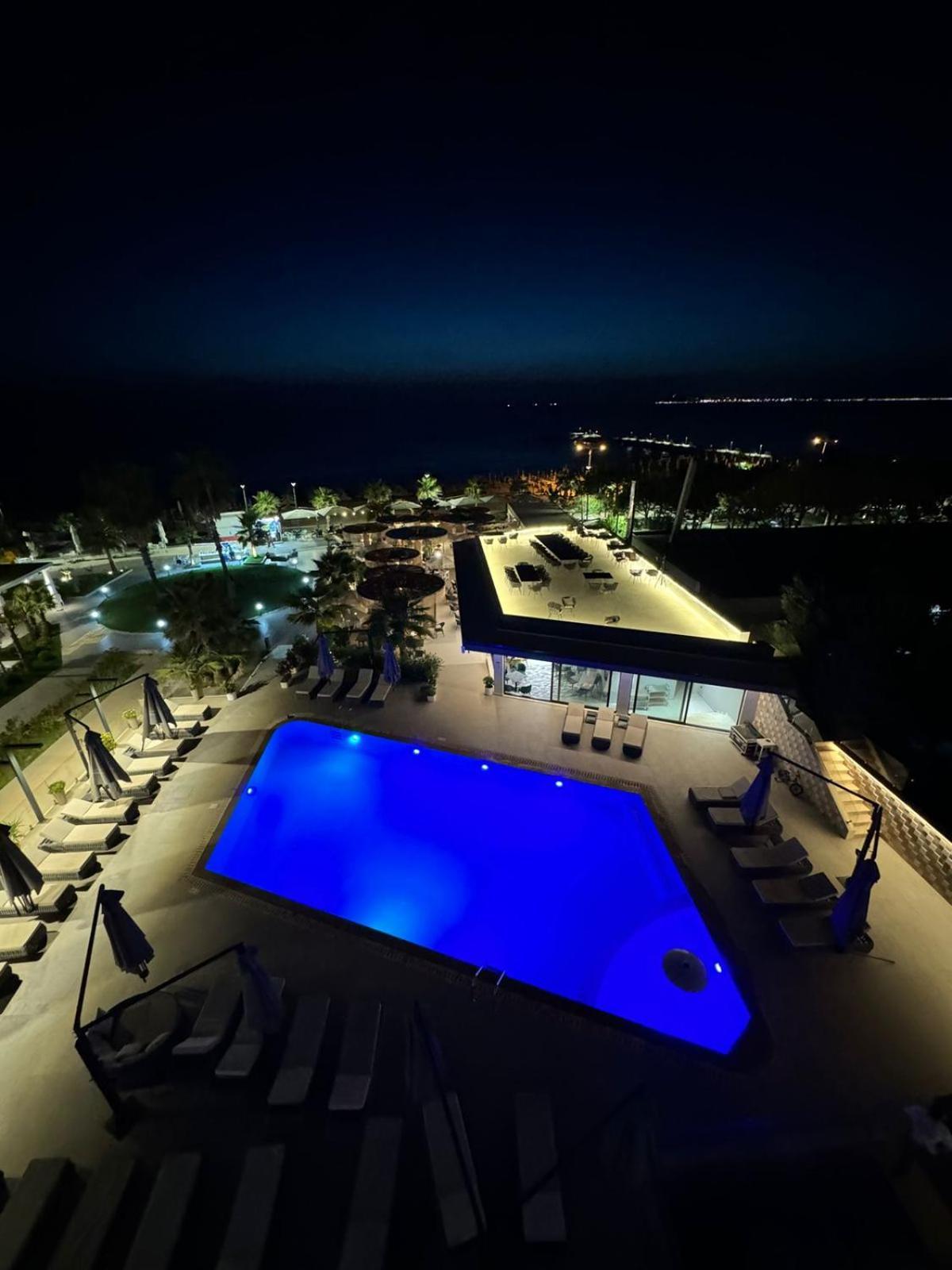 גולם Comfort Suites מראה חיצוני תמונה