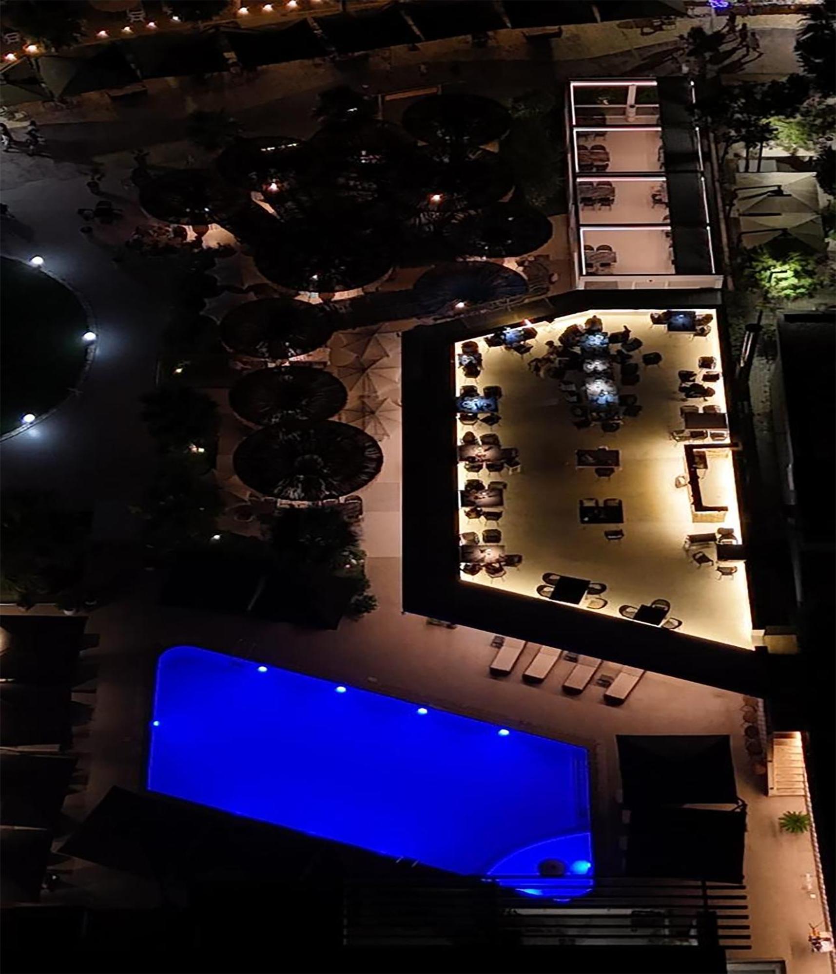 גולם Comfort Suites מראה חיצוני תמונה